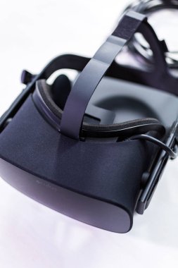 Sanal gerçeklik sistemi