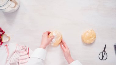 Şekerli Kurabiye Pişirme