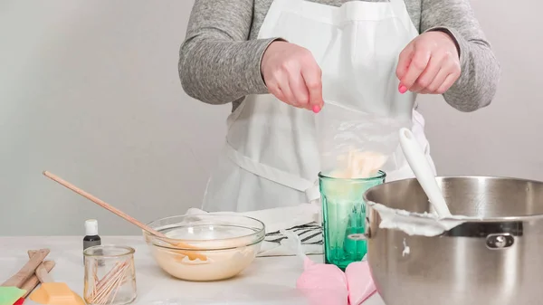 Making Easter cookies — Stock Photo, Image