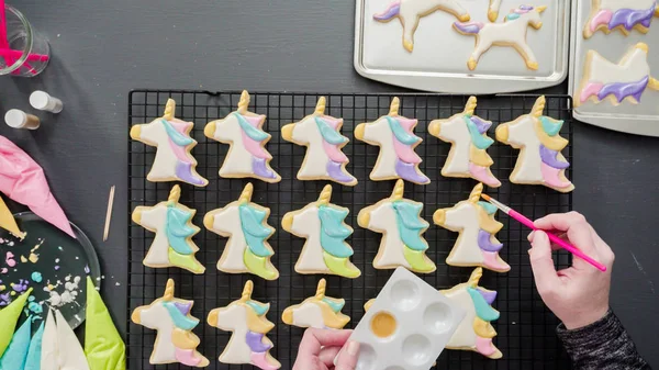 Decorating sugar cookies — Stock Photo, Image