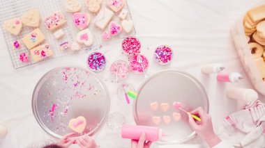 Şekerli Kurabiye Pişirme