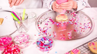 Şekerli Kurabiye Pişirme