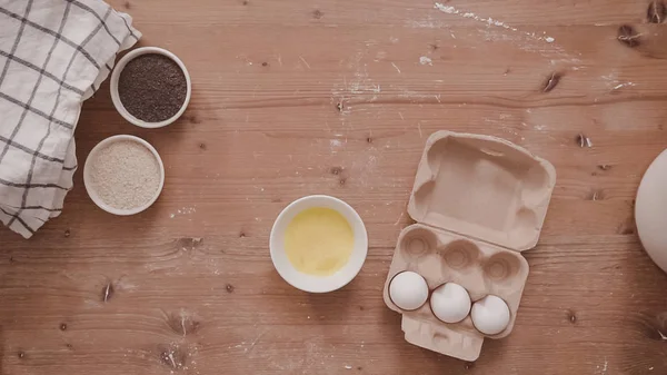 Ouă albe — Fotografie, imagine de stoc