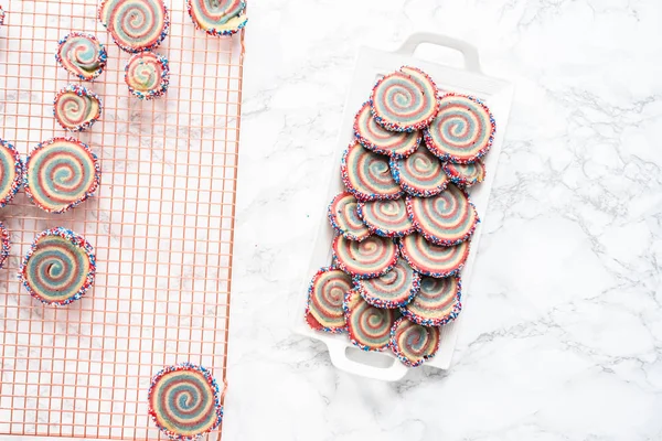 Bakning Sugar Cookies — Stockfoto