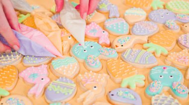 Paskalya kurabiyeleri