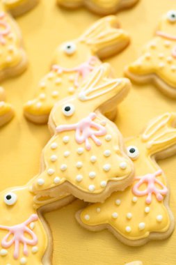 Paskalya kurabiyeleri