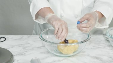 Şekerli Kurabiye Pişirme