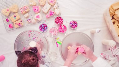 Şekerli Kurabiye Pişirme