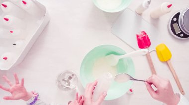 Royal Icing karıştırma