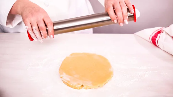 Hornear galletas de azúcar — Foto de Stock