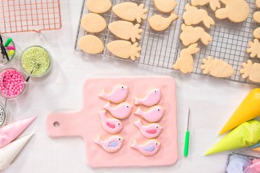 Paskalya şekerli kurabiye