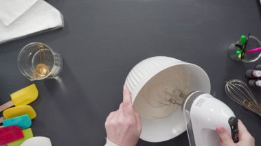 Kraliyet kreması yapma