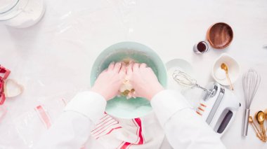 Şekerli Kurabiye Pişirme