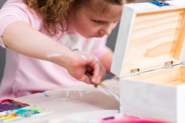 Çocuklar el sanatları projesi