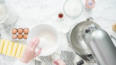 Şekerli Kurabiye Pişirme