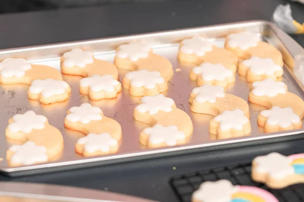 Biscuits au sucre avec glaçage royal — Photo