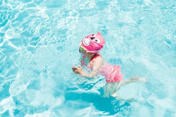 Zomer zwemmen — Stockfoto