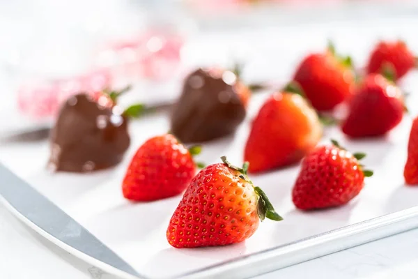 Zutaten Für Die Zubereitung Von Erdbeeren Schokolade — Stockfoto