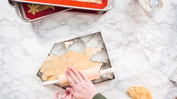 Flat Lay Step Step Cutting Out Shapes Christmas Cookies Cutter — Stock Photo, Image