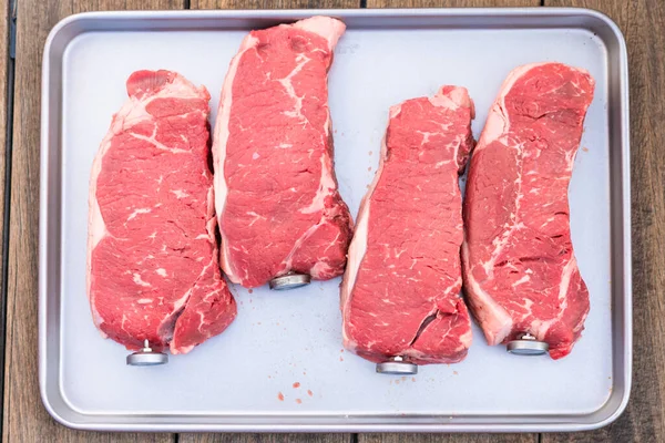Grillen New York Strip Steak Outdoor Gas Grill — Stockfoto
