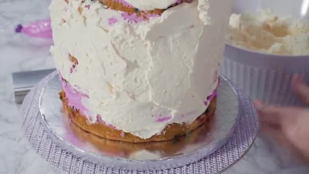 Gâteau rond vanille — Video