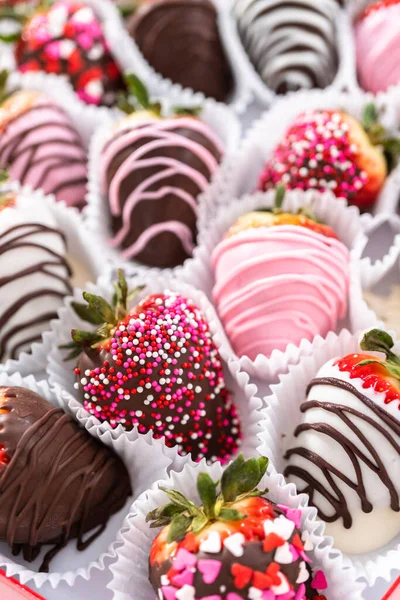 Variety Chocolate Dipped Strawberries Heart Shaped Box — Stock Photo, Image