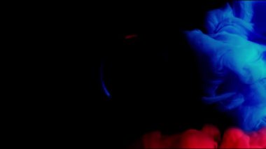 Soyut Kırmızı ve Mavi Mürekkep, Boyalı Patlama Patlaması Arkaplanı. Çok renkli akrilik