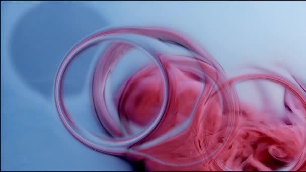 Abstraktes rosa-weißes Gemisch. Kunst Tusche malen Hintergrund — Stockvideo