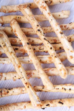 Kırmızı biber ve peynir ekmeği arka plan. Bira için lezzetli Aperatif