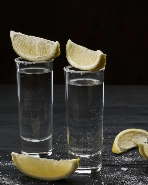Текіла Алкоголь Склянках Лимоні Солі Прикриття — стокове фото