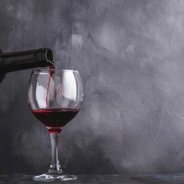 Häll Rött Vin Glas Kopiera Utrymme — Stockfoto