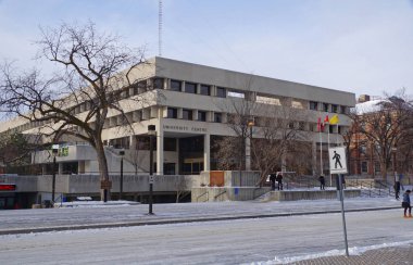 Üniversite Merkezi binasında, Manitoba Üniversitesi kış görünümü