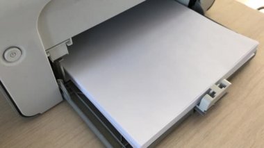 Lazer yazıcı kağıdına belge yazdırma