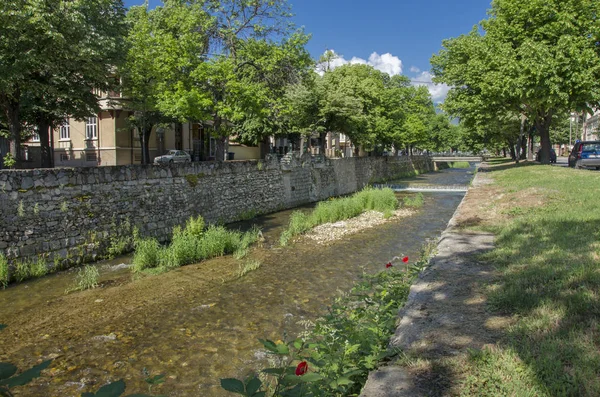 Bitola, Macedonia - Río Dragor en Bitola, Macedonia — Foto de Stock