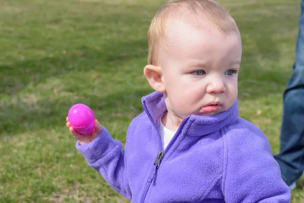 Toddler Holding Egg Outdoor Easter Egg Hunt — Stock Photo, Image