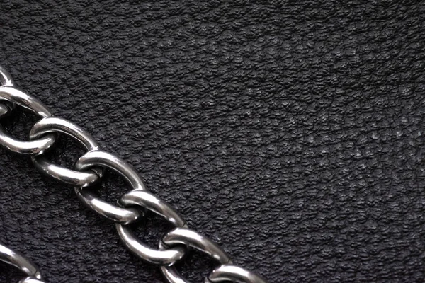 Cadenas Metal Plateado Textura Cuero Negro Lujo — Foto de Stock