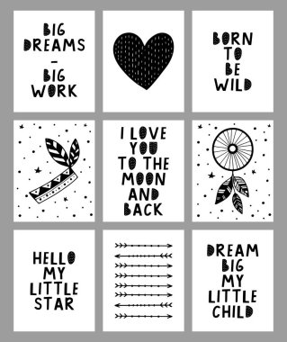 İskandinav tarzında sevimli siyah ve beyaz kartlar seti. El çizilmiş vektör çizim