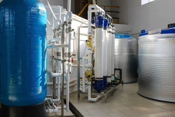 Reverse osmosis system - installation of industrial membrane dev
