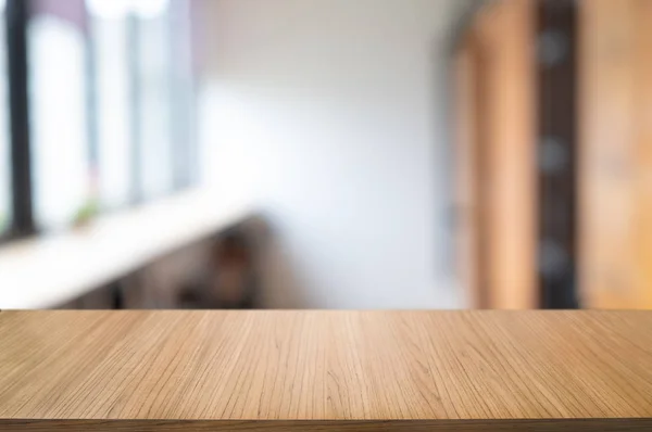 Mesa Madera Vacía Con Montaje Borroso Cafetería Café Fondo — Foto de Stock