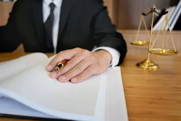 Justice Consultant Working Courtroom Law Firm — Stock Photo, Image