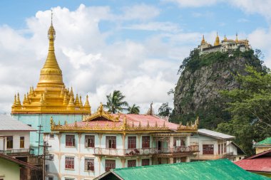 Mount Popa Bagan, Myanmar Mandalay bölgesinde gizemli antik dönüm noktası.