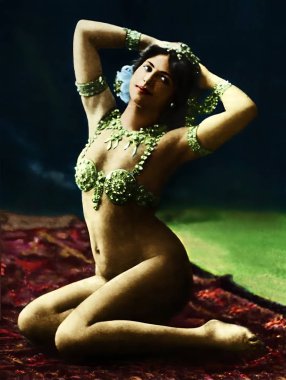 Mata Hari, 7 August 1876 - 15 ctober 1917 clipart