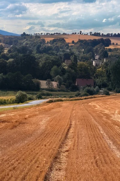 Hermoso paisaje en el sur de Polonia cerca de Klodzko — Foto de Stock