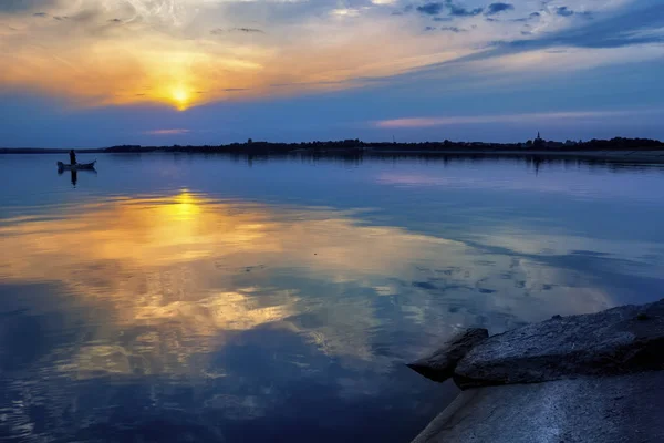 Beau lac Mietkow dans le sud de la Pologne près de Wroclaw — Photo