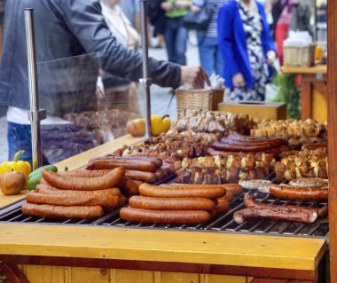 Izgara sosis ve kebap çeşitleri