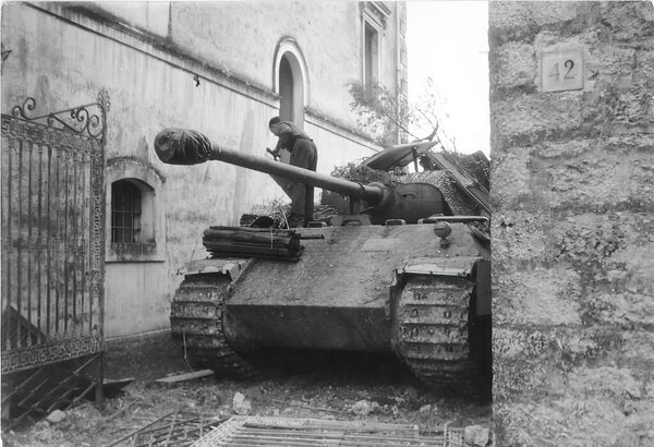 Битва при Монте-Кассино 1944BATTLE MONTE CASSINO 1944
