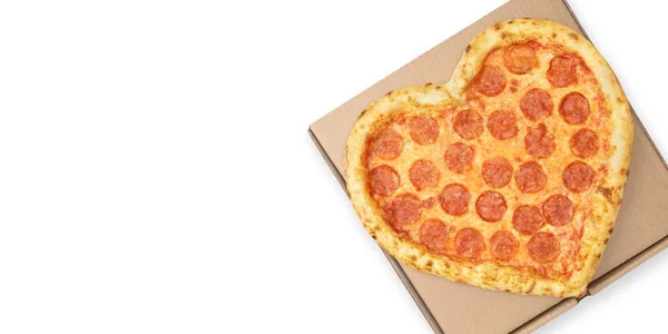 Pizza San Valentino Cuore Vista dall'alto a forma di scatola di cartone marrone per la consegna fast food con spazio copia isolato sfondo bianco. Consegna della pizza. Vista dall'alto — Foto Stock