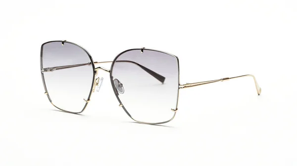 Solglasögon isolerade på vit bakgrund. Solglasögon sommar kvinna tillbehör — Stockfoto