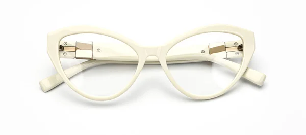 Lunettes vintage isolées sur fond blanc. Lunettes rétro blanches chat vue de dessus — Photo