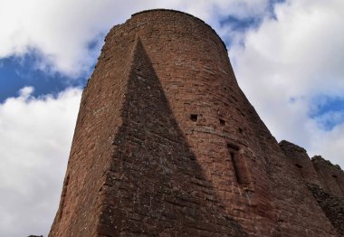 Açık ve güneşli bir günde Goodrich Castle